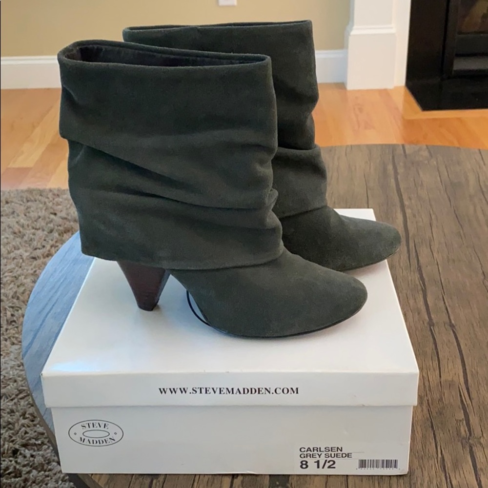 Steve Madden Carlsen Suede Booties